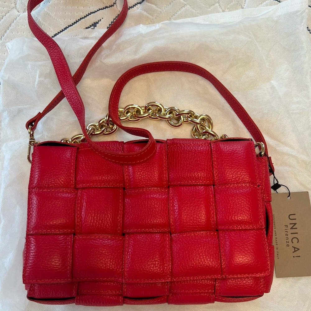 Unica Red Leather Crossbody Bag